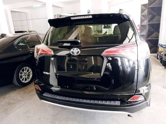 Toyota RAV4 2018 black image 9