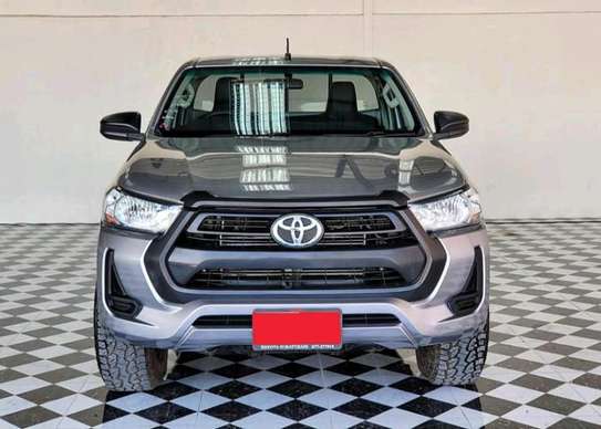 Toyota hilux (revolution) image 1