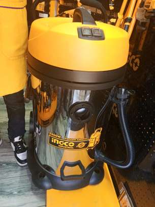 20 litres ingco vacuum cleaner image 2