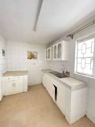 3 Bed Apartment with En Suite in Kileleshwa image 19