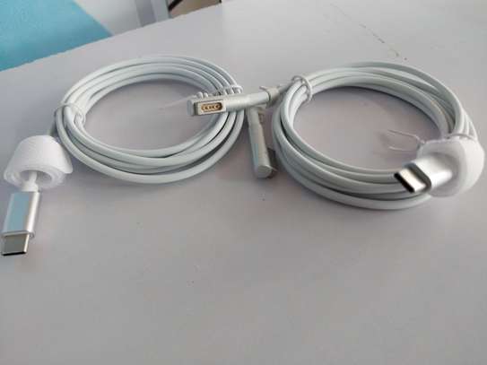USB-C To Magsafe 1 Cable 6ft (1.8m) image 2