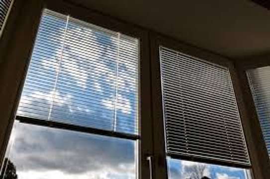 Window shades drapes - Blinds, shutters and drapes. image 14