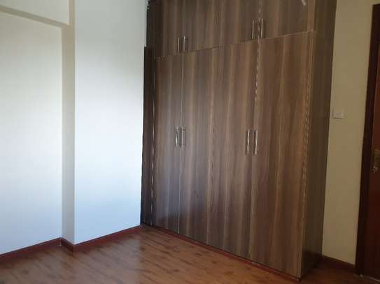 2 Bed Apartment with En Suite at Mogotio Road image 4