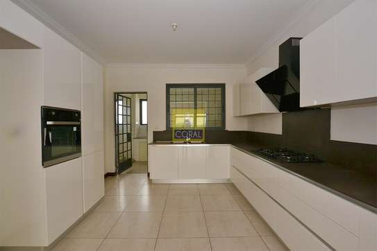 3 Bed Apartment in Parklands image 18
