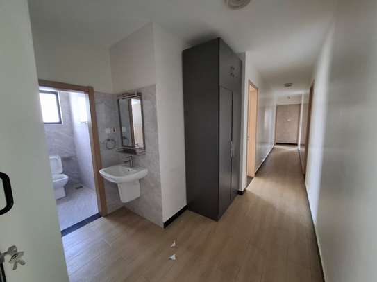 4 Bed Apartment with En Suite at Kilimani image 15