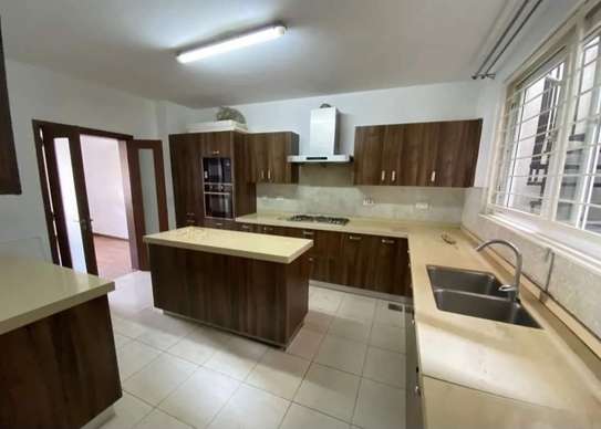 4 Bed Townhouse  in Lavington image 4