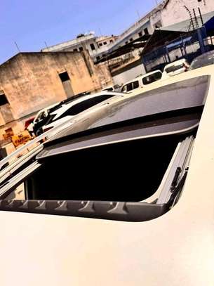 Nissan X-Trail Autech Premium grade white sunroof image 6