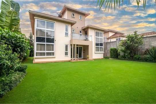 4 Bed Townhouse with En Suite in Kiambu Road image 3