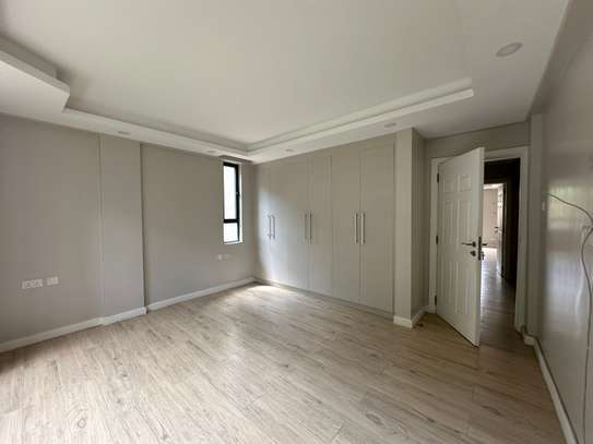 Serviced 3 Bed Apartment with En Suite in Lavington image 12