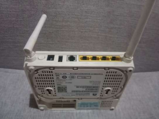 Huawei Echo Lite HG8546M Router image 3