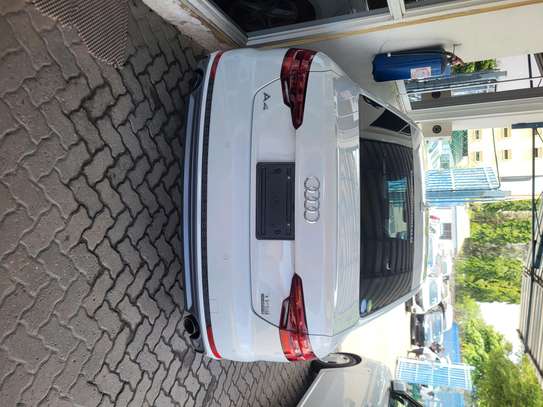 Audi A4 Sline Sunroof image 5