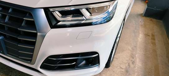 Audi Q5 Quattro White 2017 S-line image 3