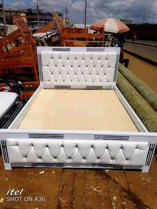 Tufted beds available at affordable prices ? image 2
