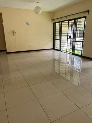 3 Bed Apartment with En Suite at Off Rhapta Road image 5