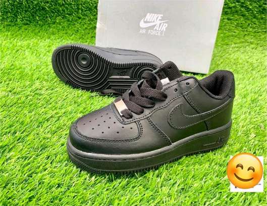 Kids Airforce 1
Sizes 31 to 35 image 2