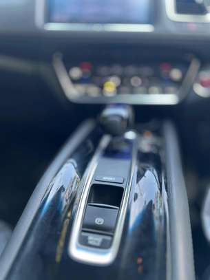 Honda Vezel hybrid Jungle 2017 KDR image 8