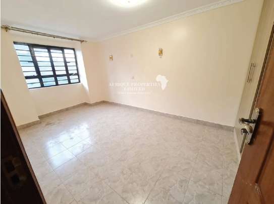 5 Bed Townhouse with En Suite at Eastern Bypass image 5