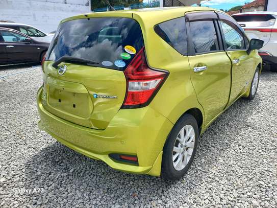 NISSAN NOTE E POWER MEDALIST. image 5