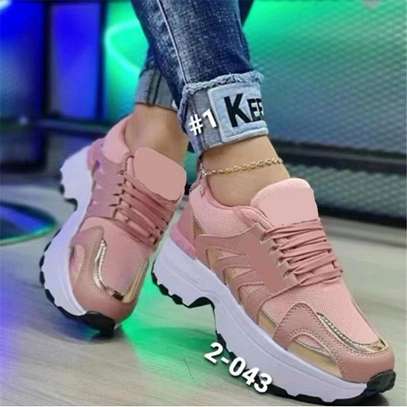 Sneaker sport restocked
Size 37-42
Small fitting image 3