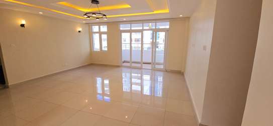 3 Bed Apartment with En Suite at Lavington Hatheru image 13