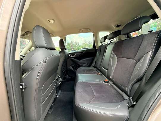 2022 Subaru Forester image 9