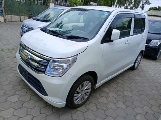 Suzuki wagon R image 3