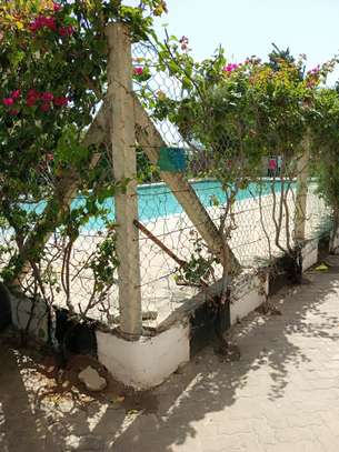 3 Bed Apartment with Swimming Pool at Utange image 8