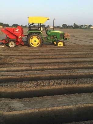 Potato Planter 2 Rows With Fertilizer Compartment image 1