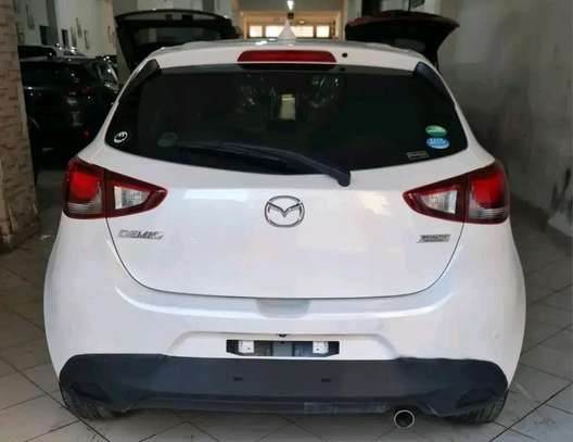 Mazda Demio Xdl pearl white image 1