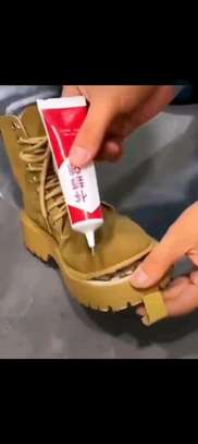 Shoe glue image 2