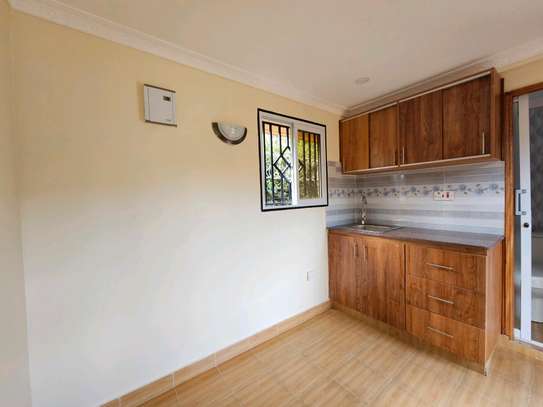 20ft 1bedroom accommodation image 10