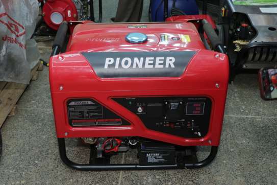Generator Pioneer 5 KVA image 2