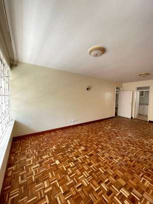 3 Bed Apartment with En Suite in Kileleshwa image 2