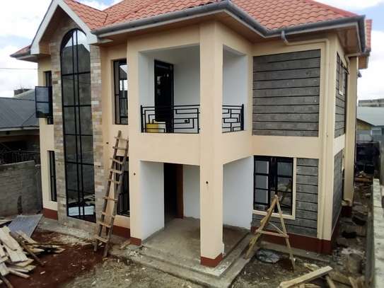 4 Bed House with En Suite at Zebra image 1