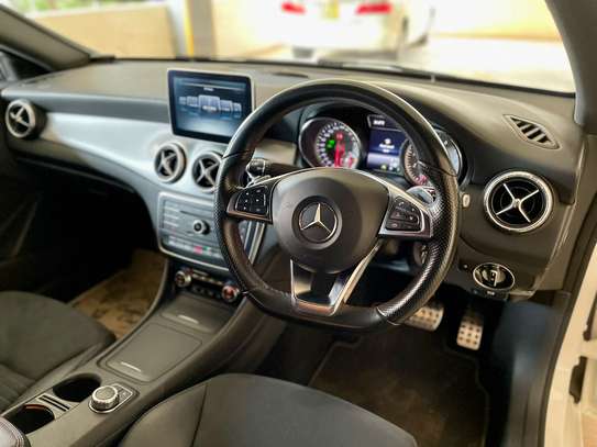 Mercedes Benz CLA180  AMG image 11