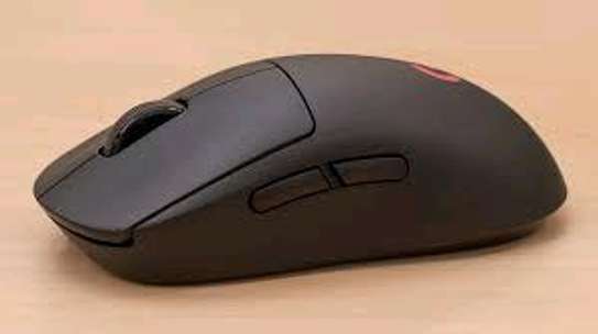 G PRO logitech mouse image 2