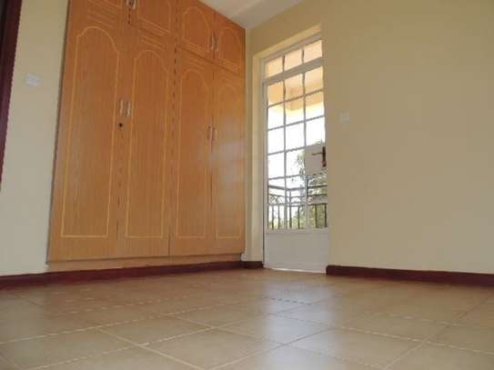 3 Bed Apartment with En Suite at Muslim Road image 5
