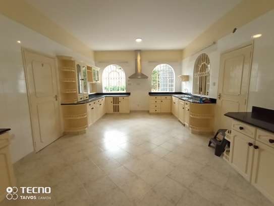 4 Bed House with En Suite at Off United Nations Crescent image 13