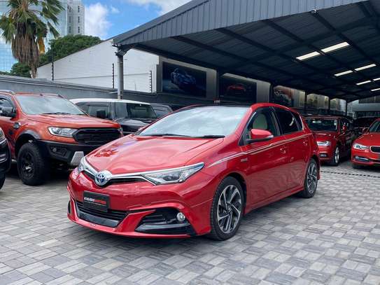 Toyota Auris (Red) image 7