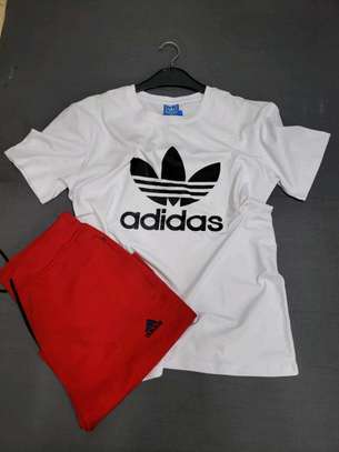 .COMFY ADIDAS OUTFIT image 1