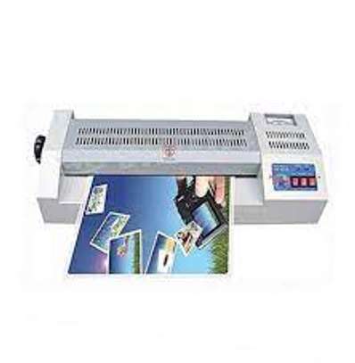 laminator machine image 1