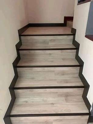 Laminate flooring image 5