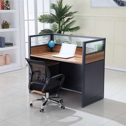 Single Office Workstation image 1