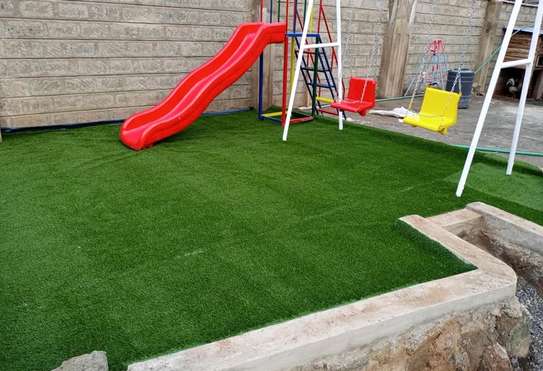 QUALITY INSTALLATION AND QUALITY GRASS CARPETS image 2