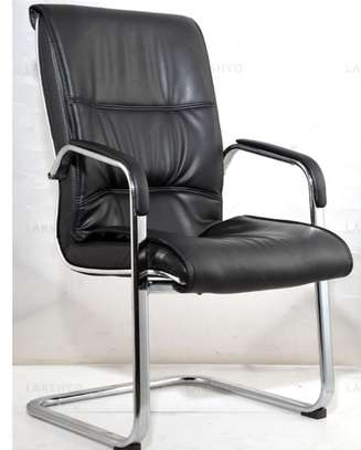 OFFICE CHAIR: Black  Heavy Leathered Office Chair image 5