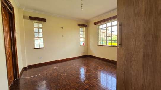 4 Bed Townhouse with En Suite in Kiambu Road image 11