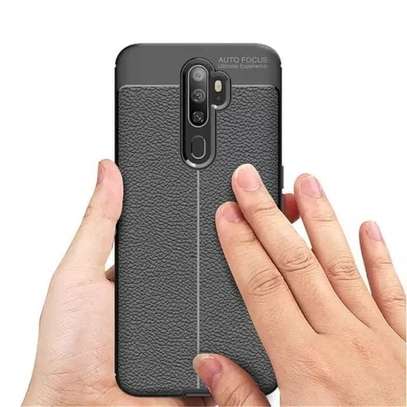 Auto Focus Leather Pattern Soft TPU Back Case Cover for Oppo 2F image 1