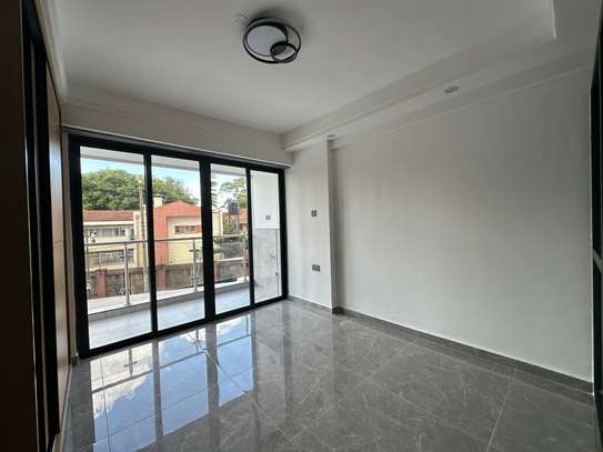 Serviced 1 Bed Apartment with En Suite in Kileleshwa image 2