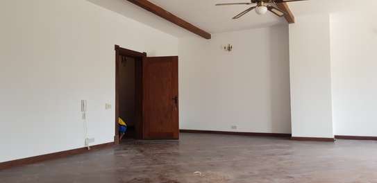 5 Bed House with En Suite at Kitisuru Road image 11