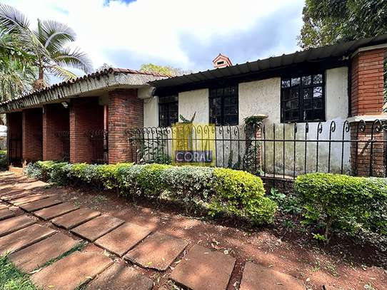Commercial Property in Lavington image 7